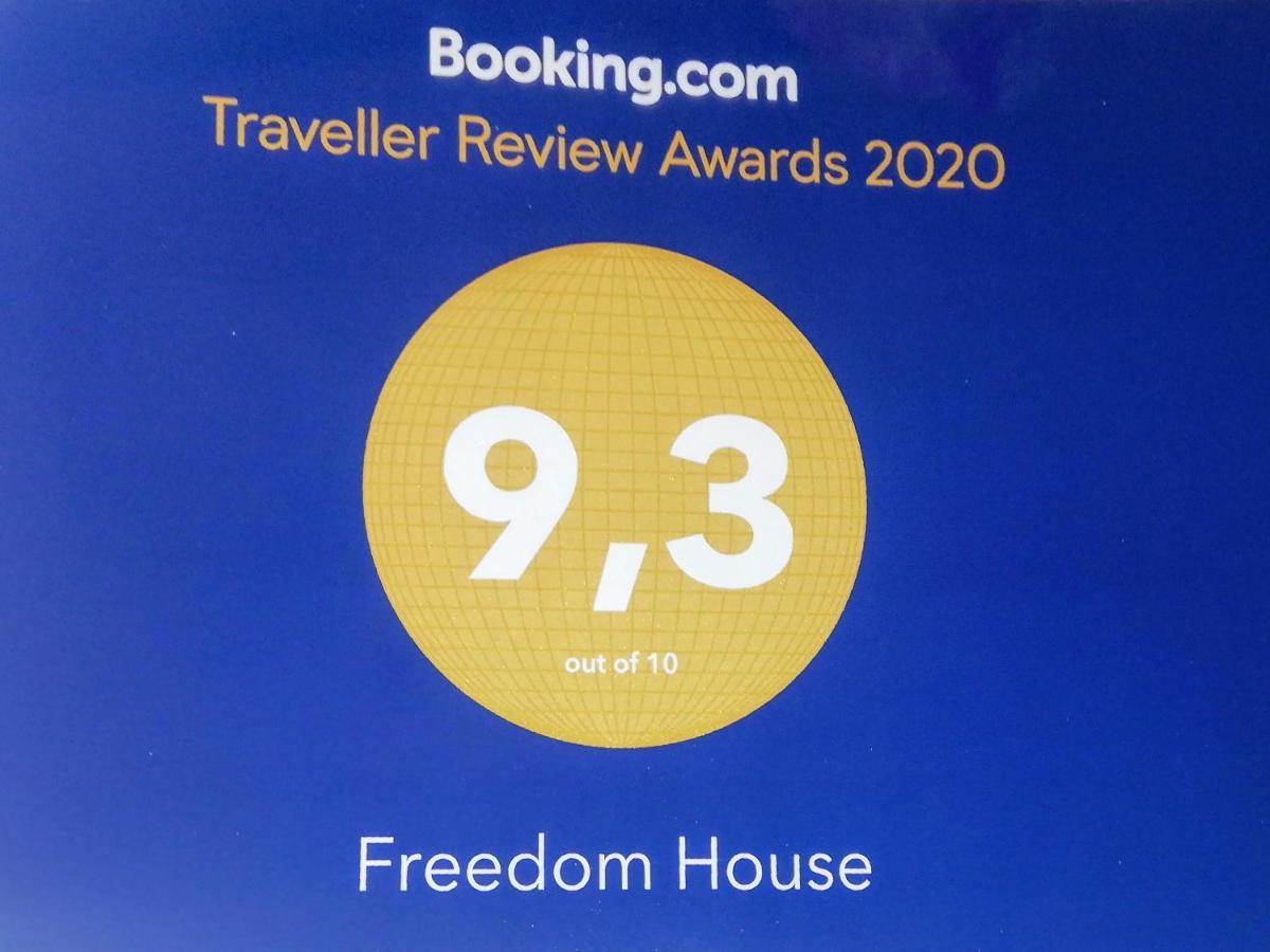 Freedom House Apartment ลาสเปเซีย ภายนอก รูปภาพ