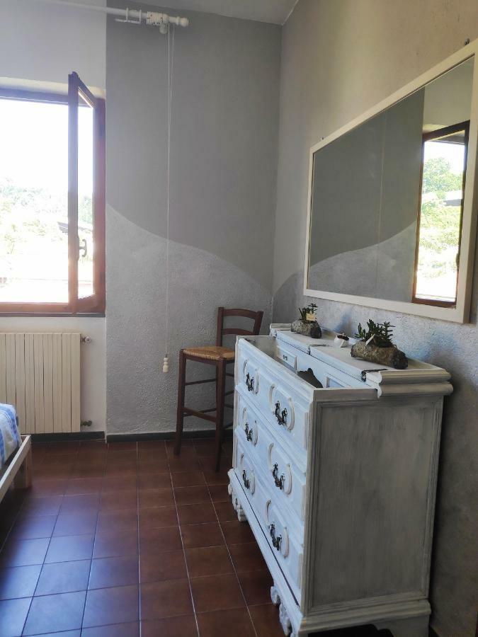 Freedom House Apartment ลาสเปเซีย ภายนอก รูปภาพ