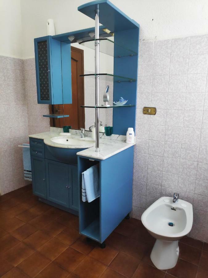 Freedom House Apartment ลาสเปเซีย ภายนอก รูปภาพ